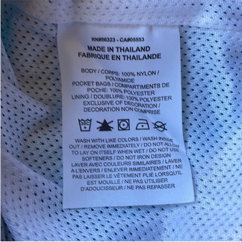 Nike Men’s Vibrant Teal & Purple Throwback Retro Basketball Shorts - Picture 7 of 7